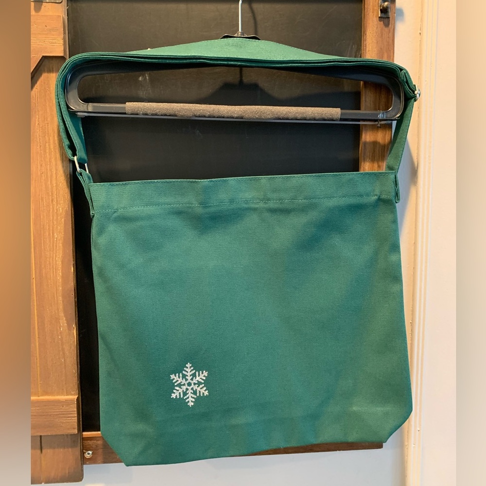 Snowflake Messenger Bag
